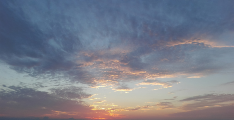夕阳云彩图片