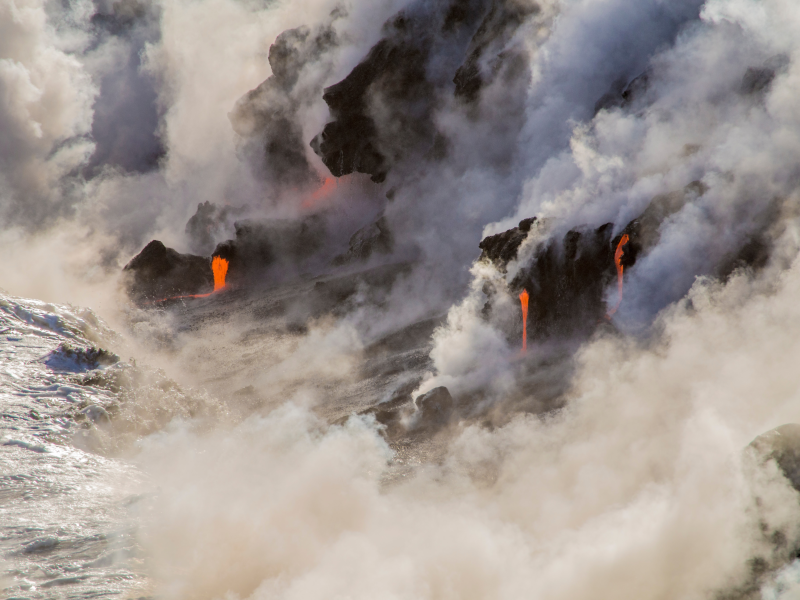 火山爆發高清背景圖